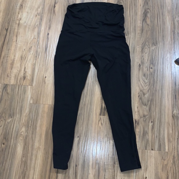 Maternity Everyday Ankle Zip Legging - Picture 6 of 7